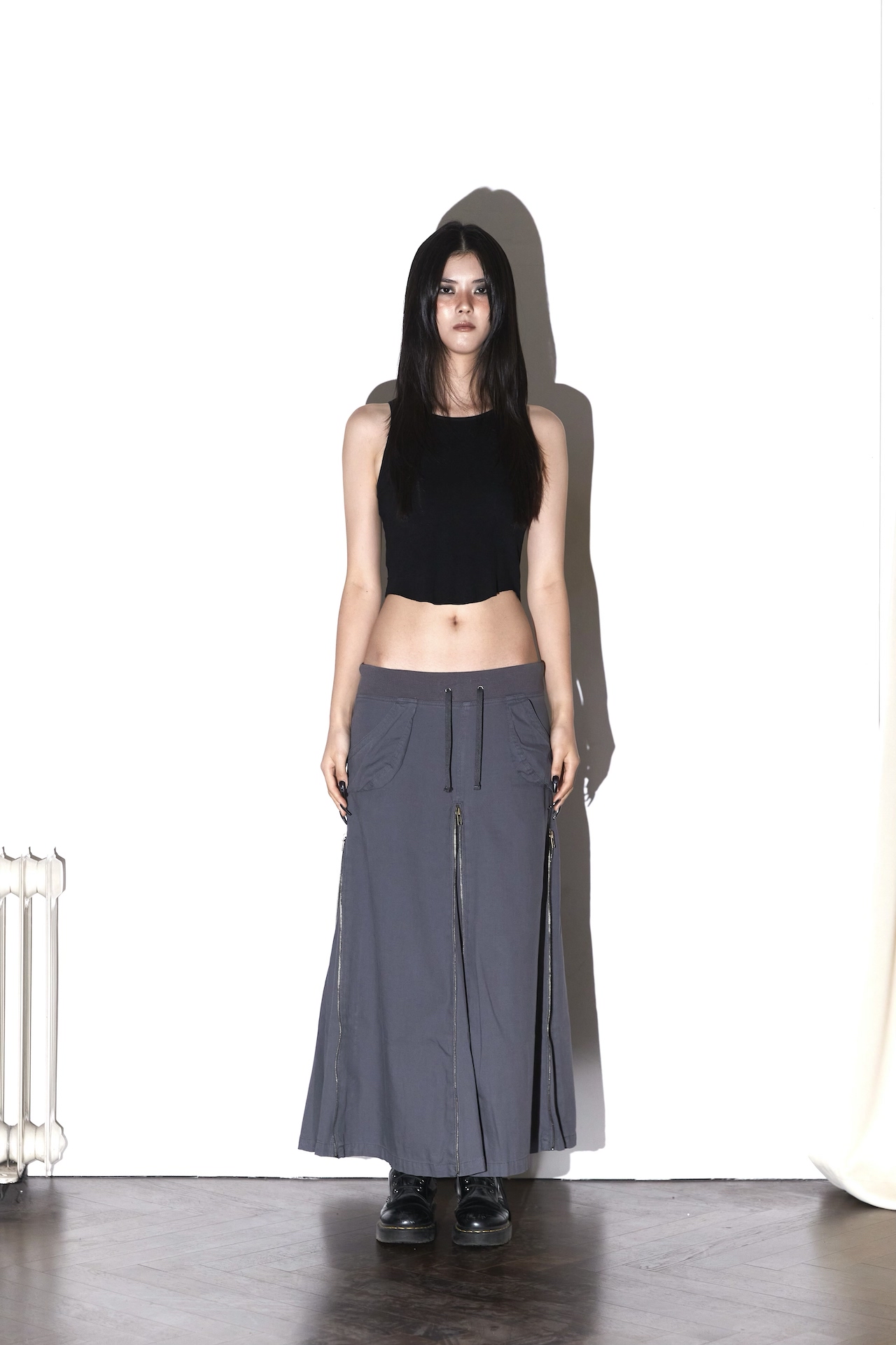 07 ZIP WASHED SKIRT CHARCOAL